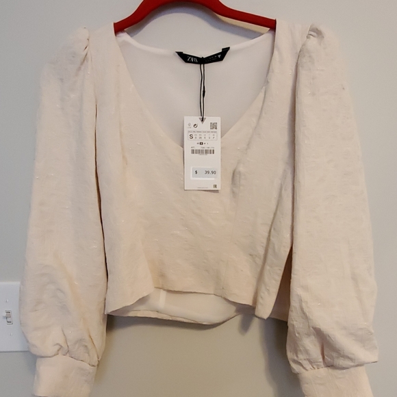 Zara Tops White Puff Sleeve Zara Top Poshmark